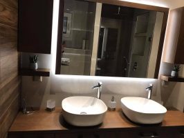 107623852_370918793872438_7304651301376392693_n