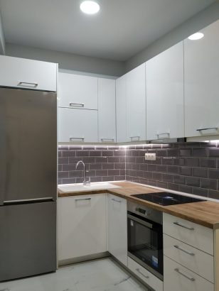 114293282_702513723659229_4246394501645869263_n