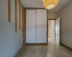 AC008B92-945F-4841-826D-557896452B82