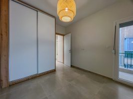 F818F346-DB0B-4B06-9C59-1D9CE780D0E5